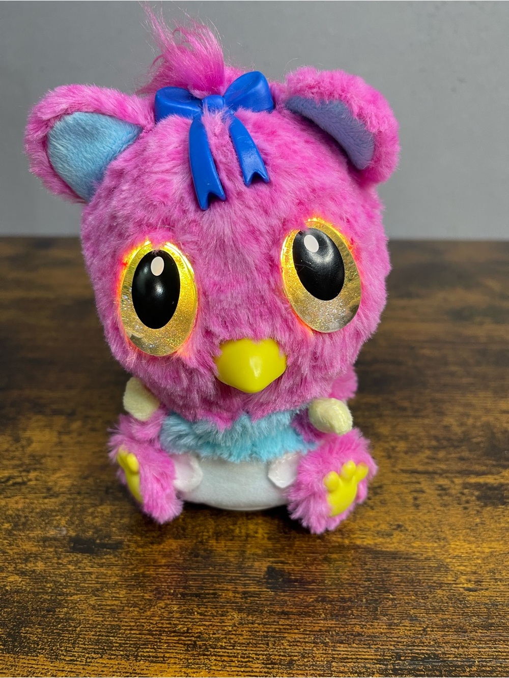 Hatchibabies Pink Ponette Baby Bird Hatchimals Talks Lights Up  128